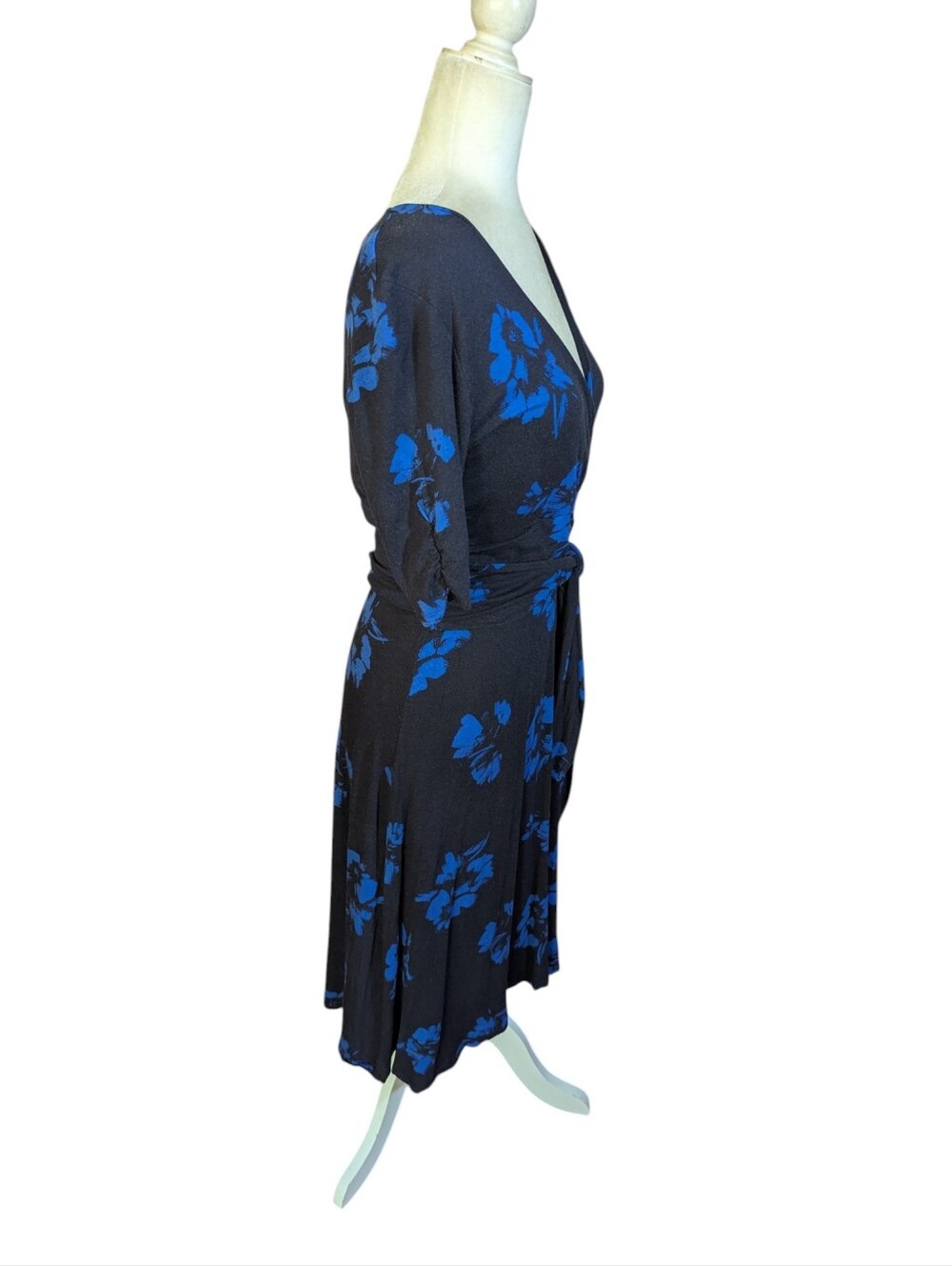 Hobbs London Black Wrap Dress Blue Floral Print Dark Academia V Neck Knit Sz 6 - Picture 3 of 7